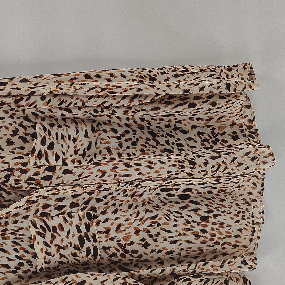 Express Animal Print Top Size Large Button Up V N… - image 3